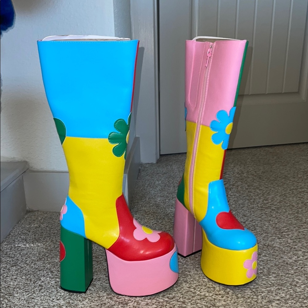 Brand new Delia’s Colorful Floral Platform Boots 7
